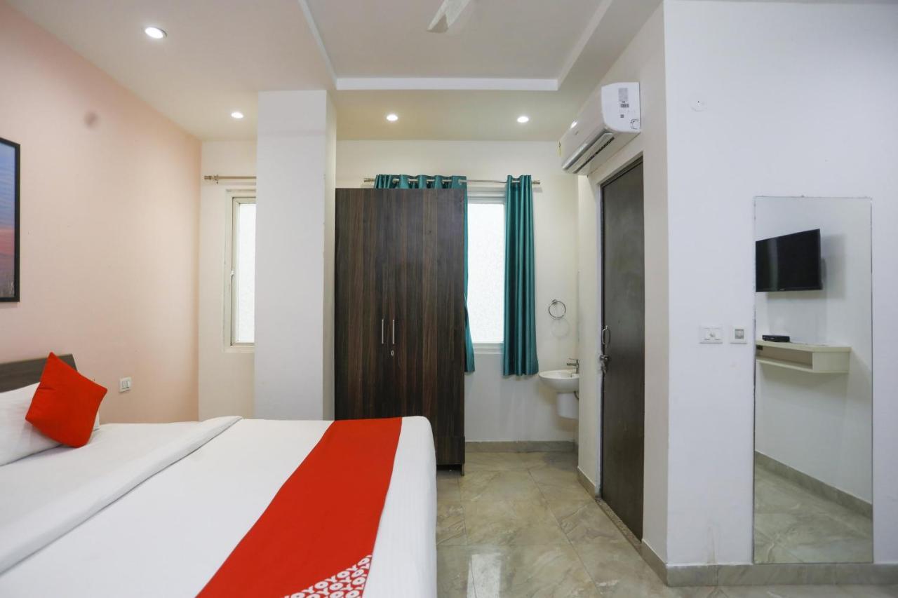Hotel O Jsb Hotel Faridabad Exterior foto