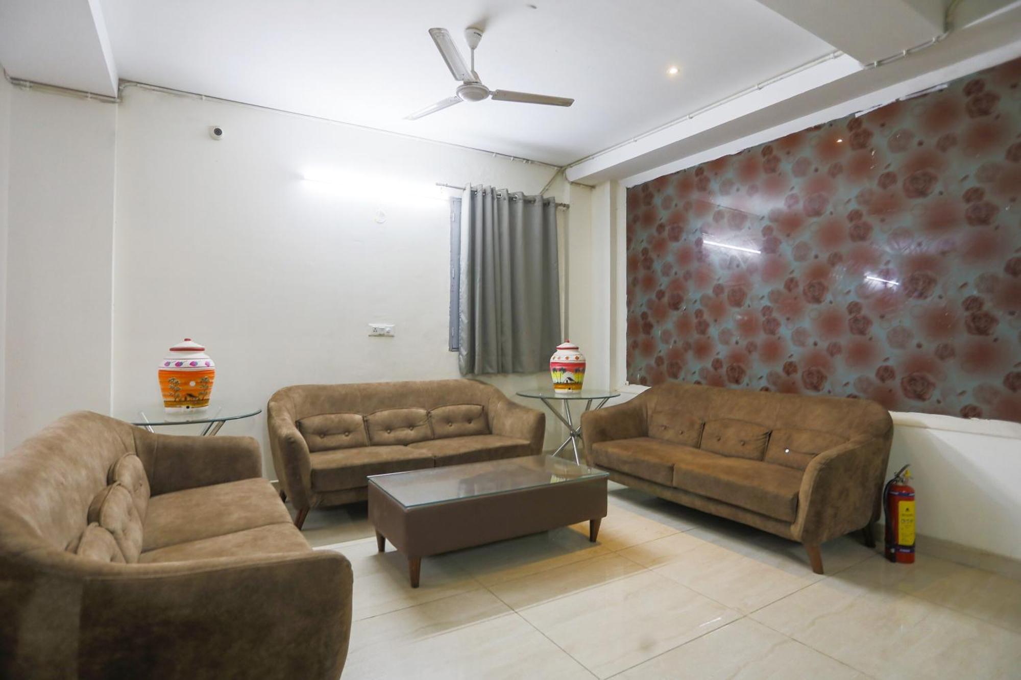 Hotel O Jsb Hotel Faridabad Exterior foto